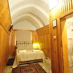 Elvan Cave House