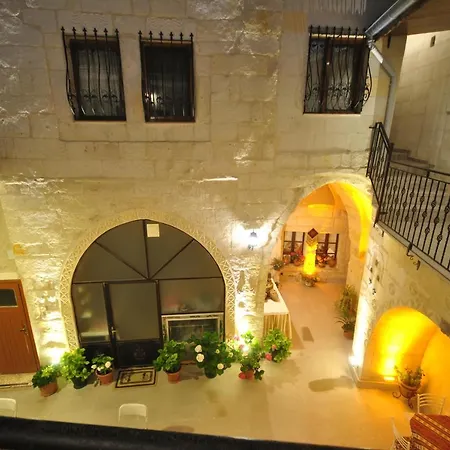 Elvan Hotel 3*