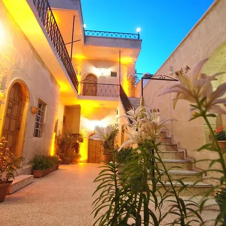 Elvan Cave House