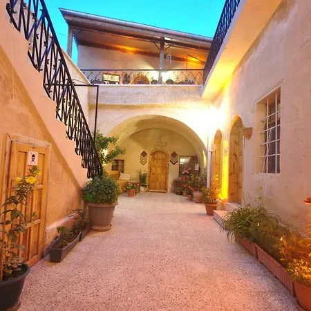 Elvan Hotel
