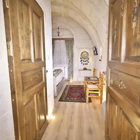 Elvan Hotel