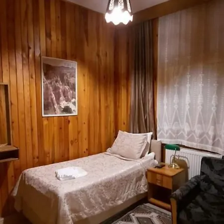 Elvan Cave House Hotel 3*