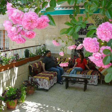 Elvan Hotel