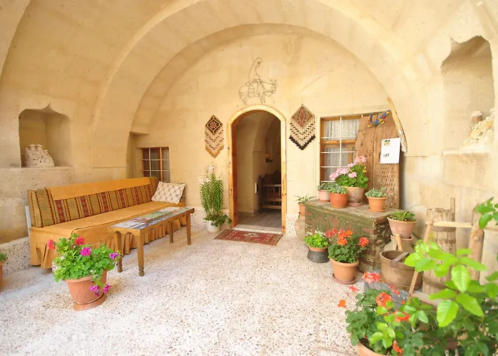 Elvan Cave House Отель